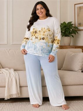 Plus Size Floral Metallic Long Sleeve Pajama Set - White & Light Blue
